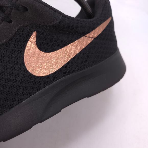 Nike Tanjun Athletic Lace Up Running Shoe Womens Size 9.5 812655-005 Black - Picture 8 of 10